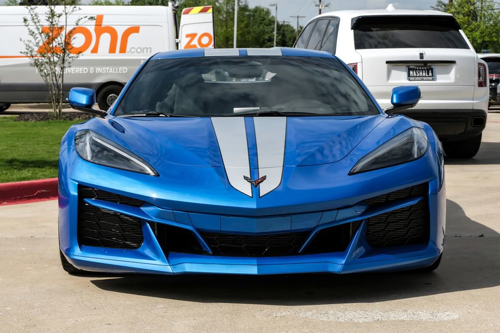 Used 2024 Chevrolet Corvette Z06 image 2