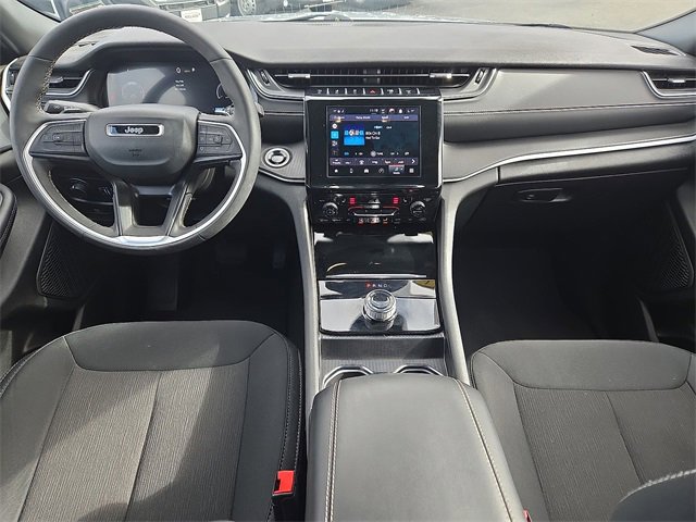 Used 2024 Jeep Grand Cherokee L Laredo w/ Luxury Tech Group I image 10