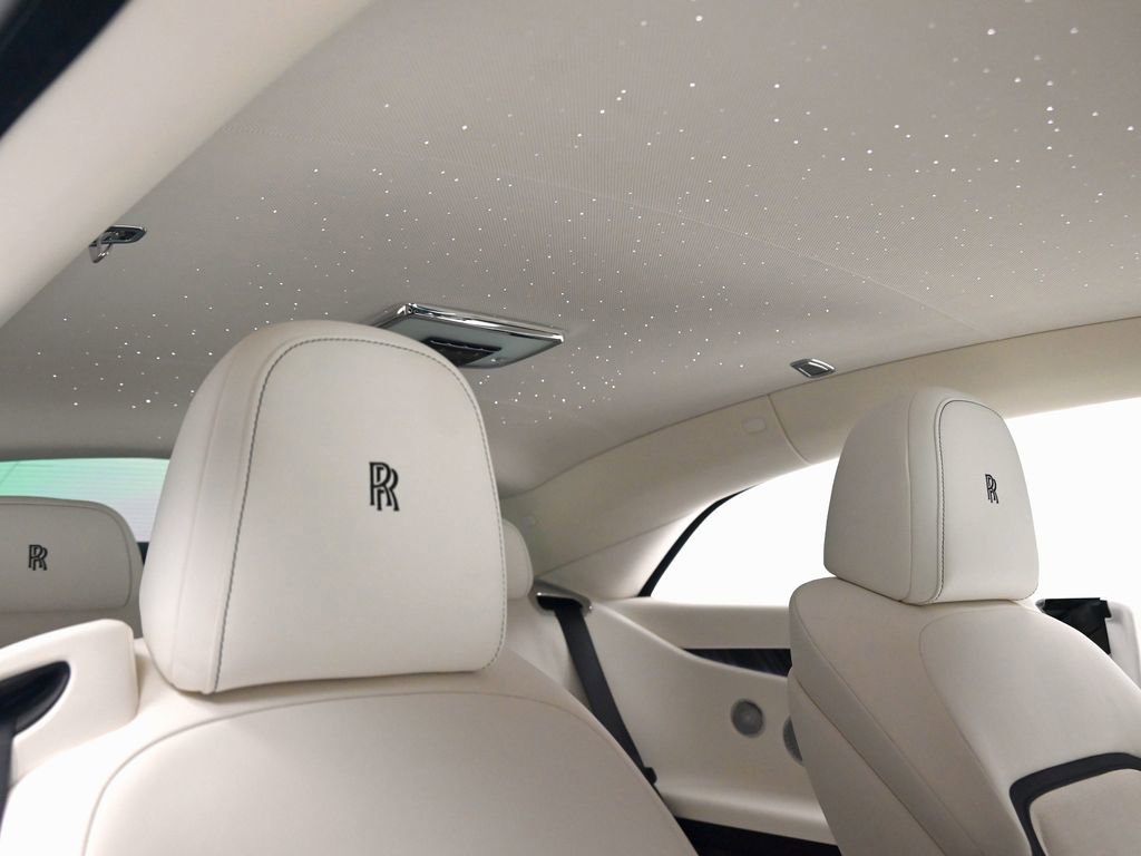 Used 2025 Rolls-Royce Spectre w/ Spectre Launch Package image 16