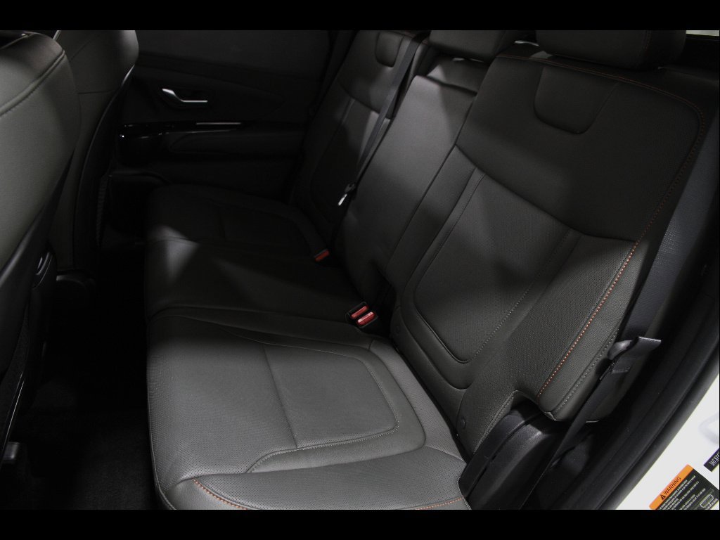 Certified 2024 Hyundai Santa Cruz Limited AWD/4WD image 19