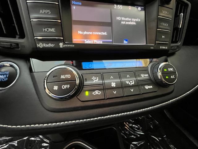 Used 2018 Toyota RAV4 XLE AWD/4WD image 26