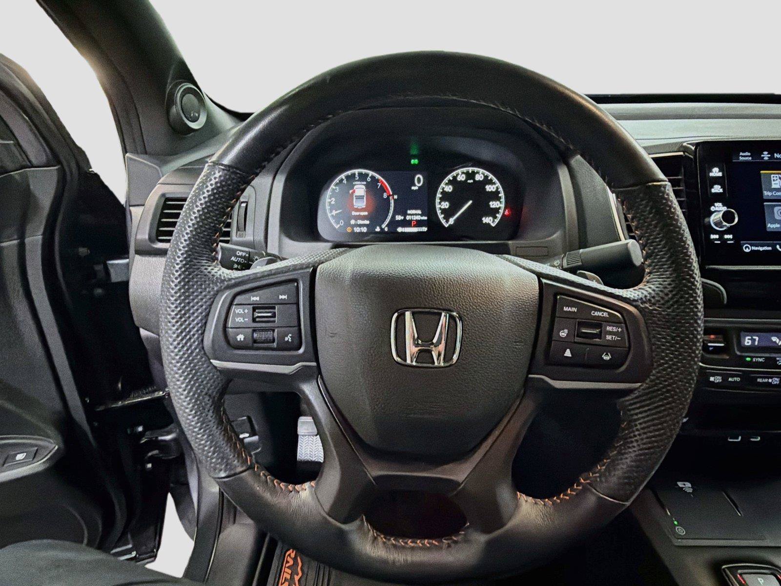 Used 2025 Honda Ridgeline TrailSport image 17