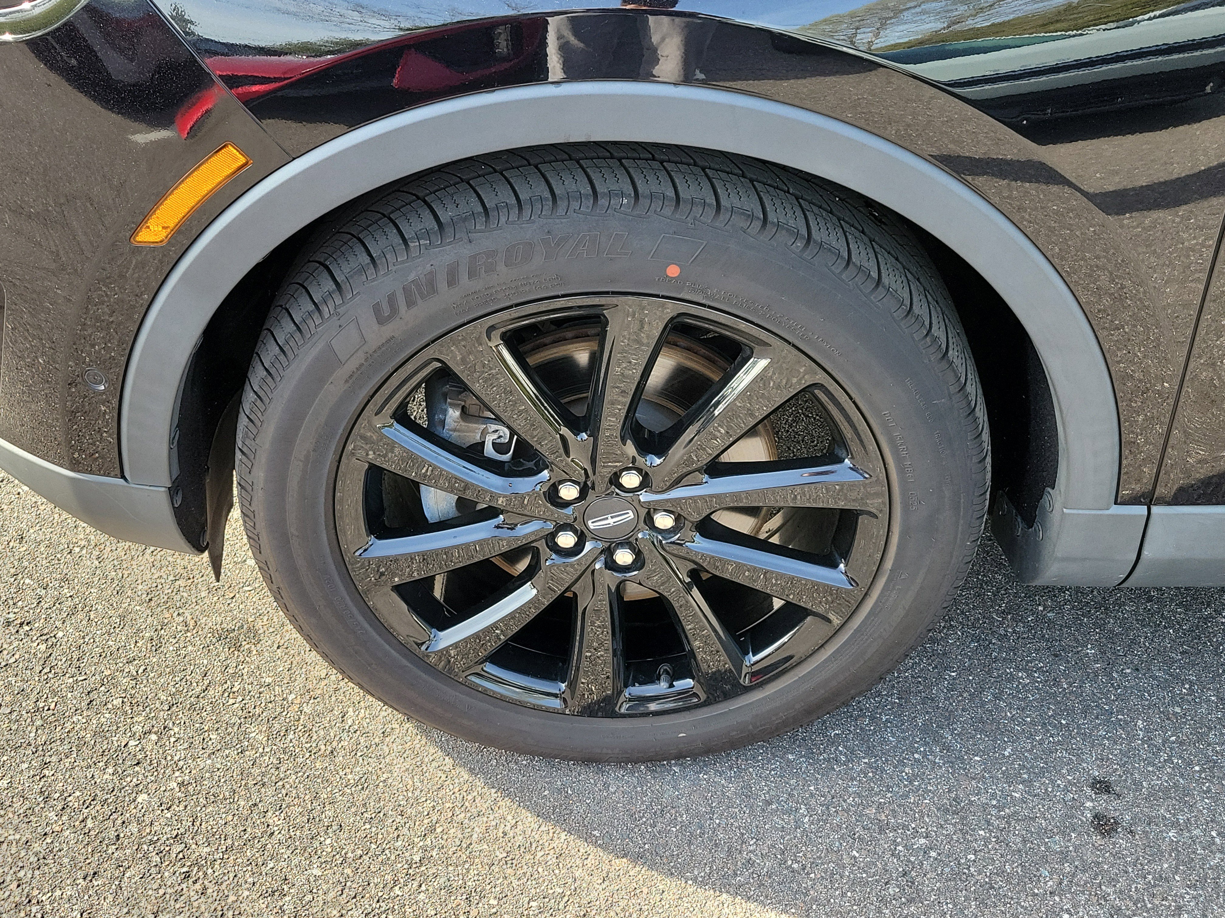 Used 2020 Lincoln Nautilus Reserve image 37