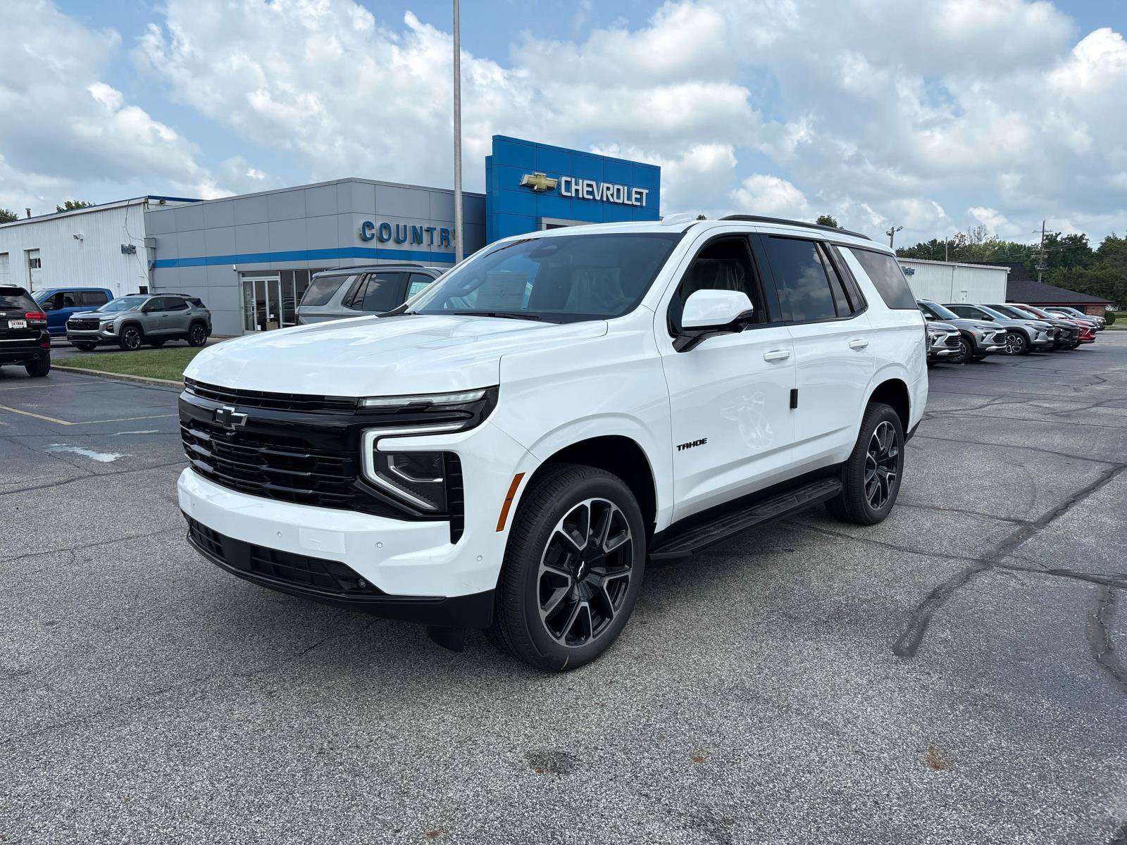 New 2026 Chevrolet Tahoe RST w/ RST Capability Package AWD/4WD image 1