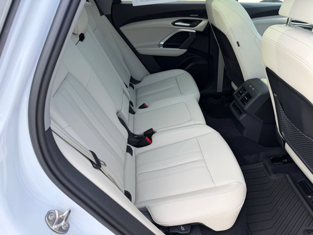 New 2026 Audi Q5 Premium Plus AWD/4WD image 12