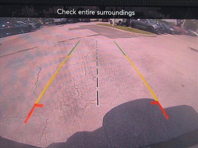Used 2019 Jeep Wrangler Unlimited Sahara AWD/4WD image 11