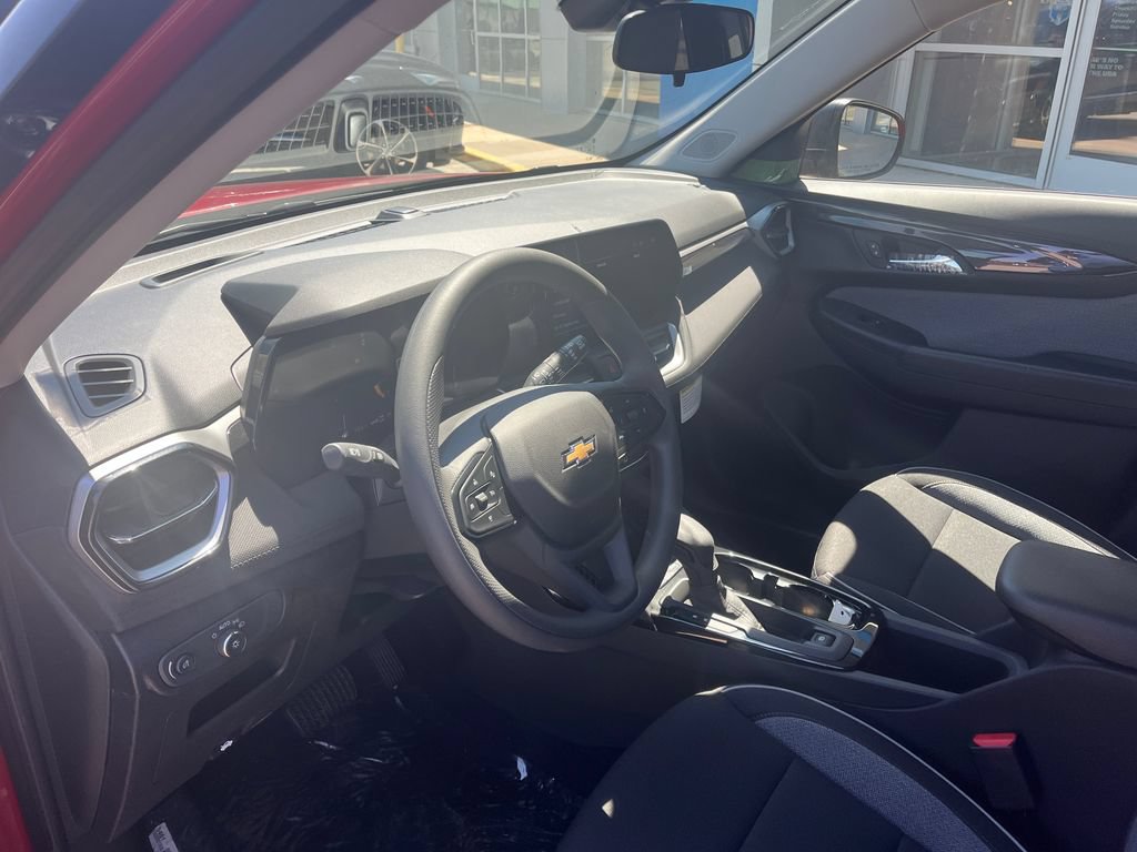 New 2026 Chevrolet TrailBlazer LS w/ LS Convenience Package AWD/4WD image 13