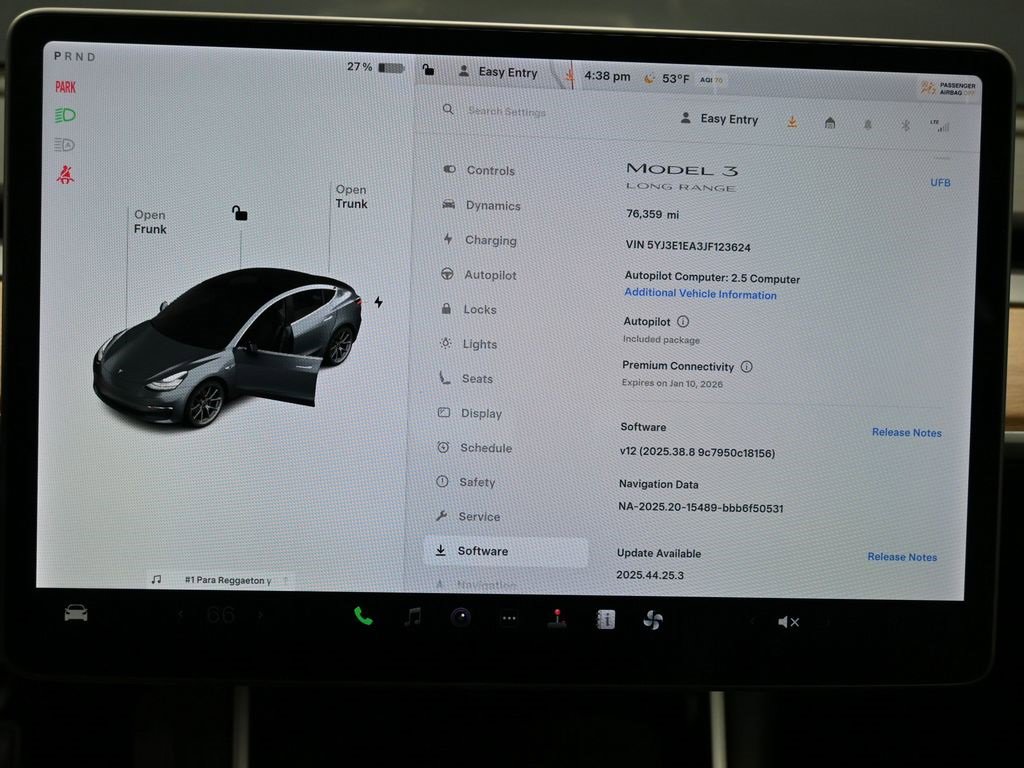 Used 2018 Tesla Model 3 Long Range image 26
