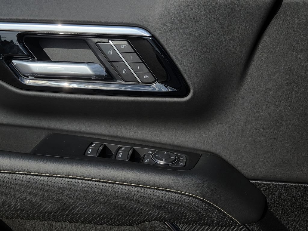 New 2026 Chevrolet Suburban Premier RWD image 20