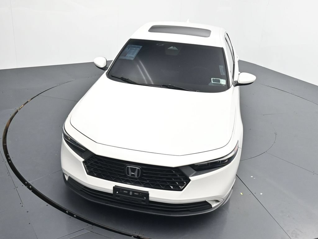 Used 2023 Honda Accord EX image 11