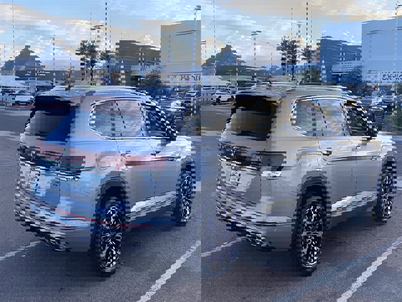 New 2026 Volkswagen Atlas SEL Premium R-Line image 5