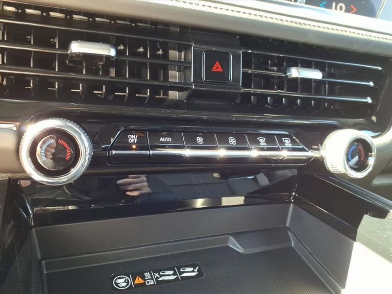 New 2026 Chevrolet Suburban High Country image 16