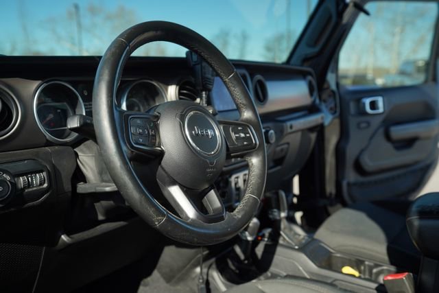 Used 2018 Jeep Wrangler Sport S image 19