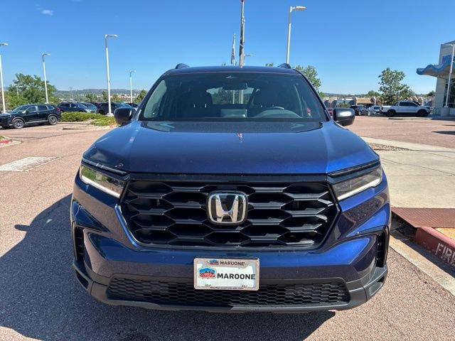 Certified 2025 Honda Pilot Sport video 2