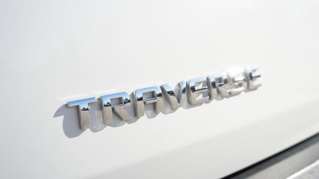 Used 2023 Chevrolet Traverse LT FWD image 13