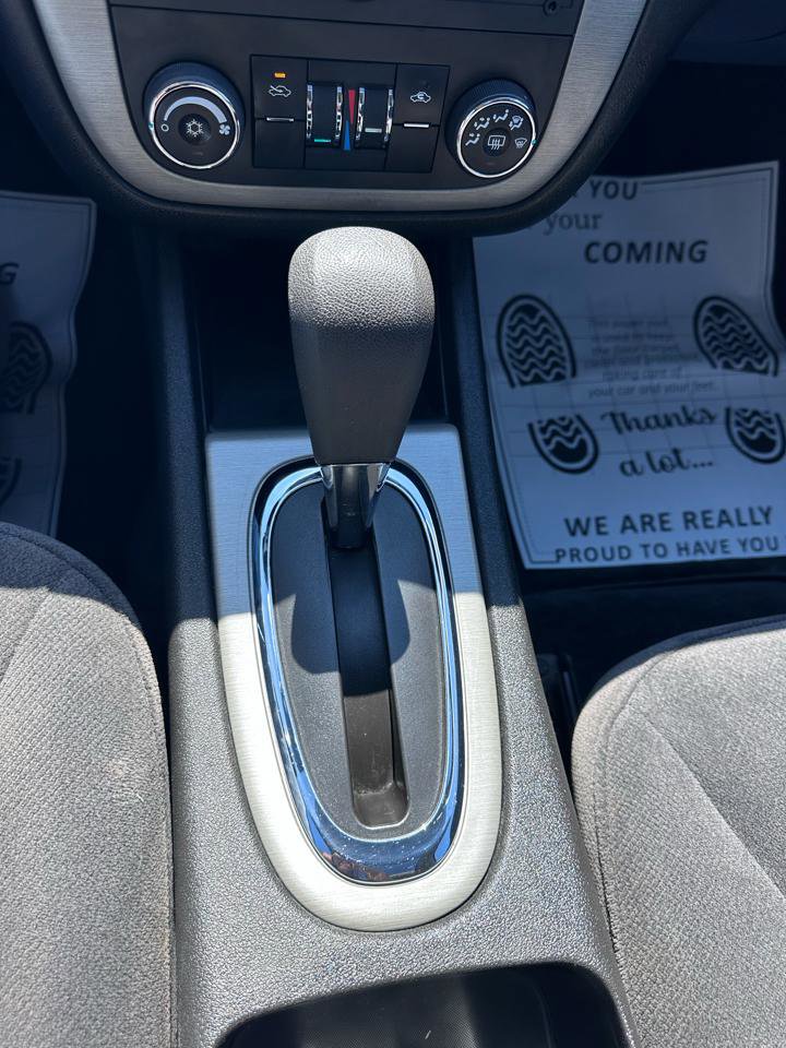 Used 2008 Chevrolet Impala LT FWD image 32