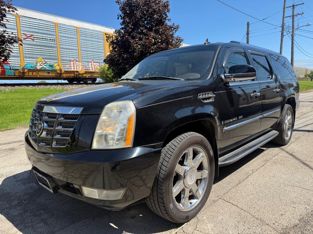 Used 2007 Cadillac Escalade ESV AWD image 7