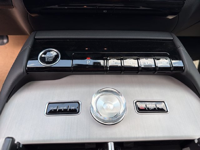New 2026 Lincoln Navigator Reserve w/ Jet Appearance Package AWD/4WD image 31