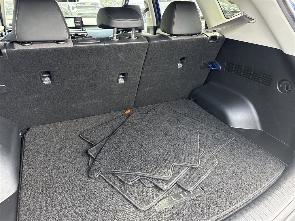 Used 2023 Kia Seltos S w/ Navigation Package image 24