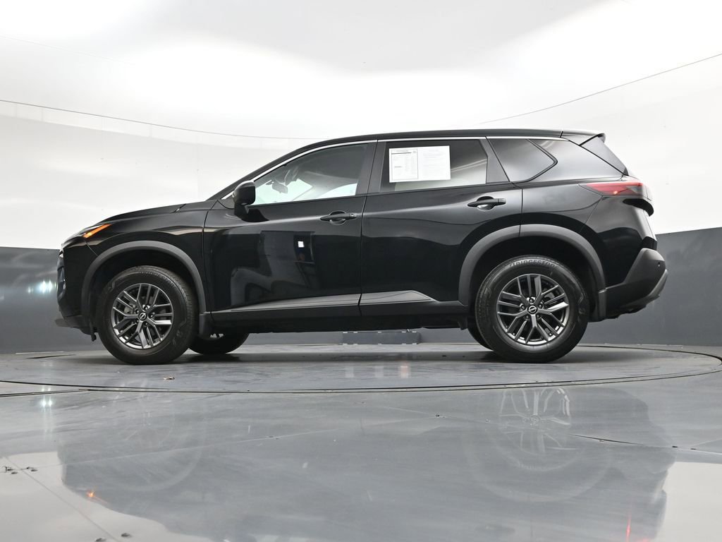 Used 2023 Nissan Rogue S FWD image 43