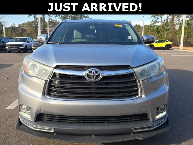 Used 2016 Toyota Highlander Limited image 2