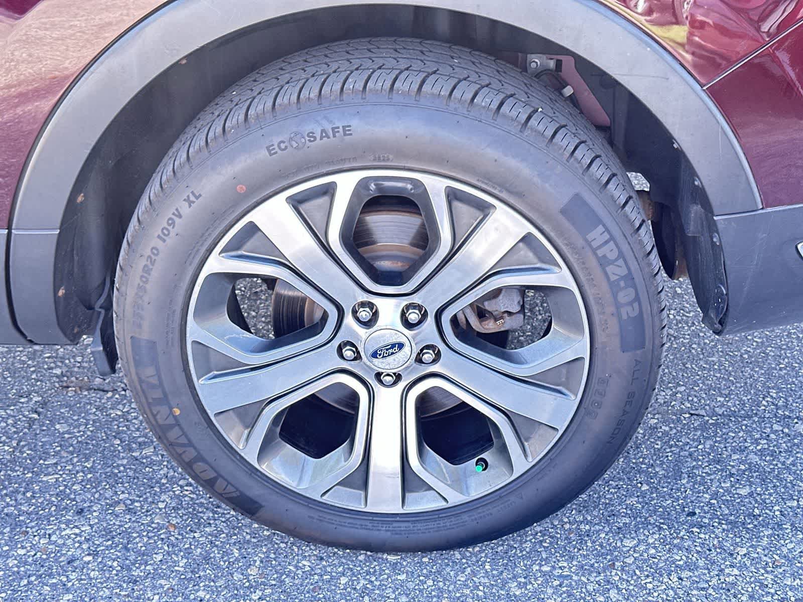 Used 2019 Ford Explorer Limited w/ Limited Luxury Package AWD/4WD image 12