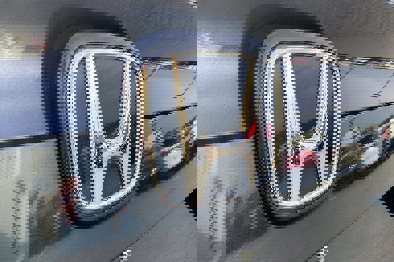 Used 2019 Honda Civic EX image 9