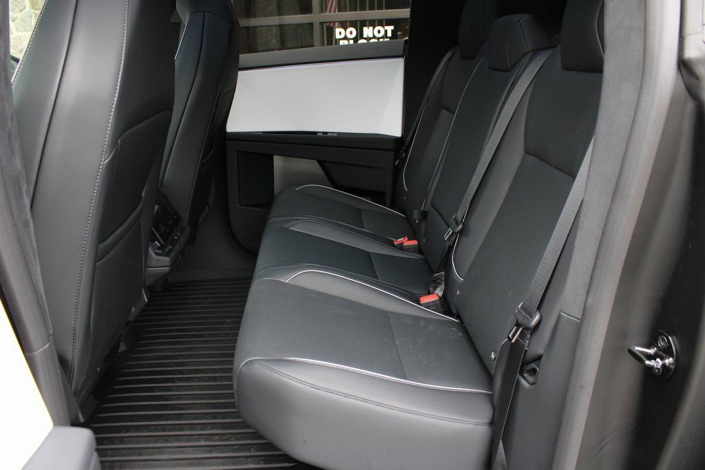 Used 2024 Tesla Cybertruck Cyberbeast image 22