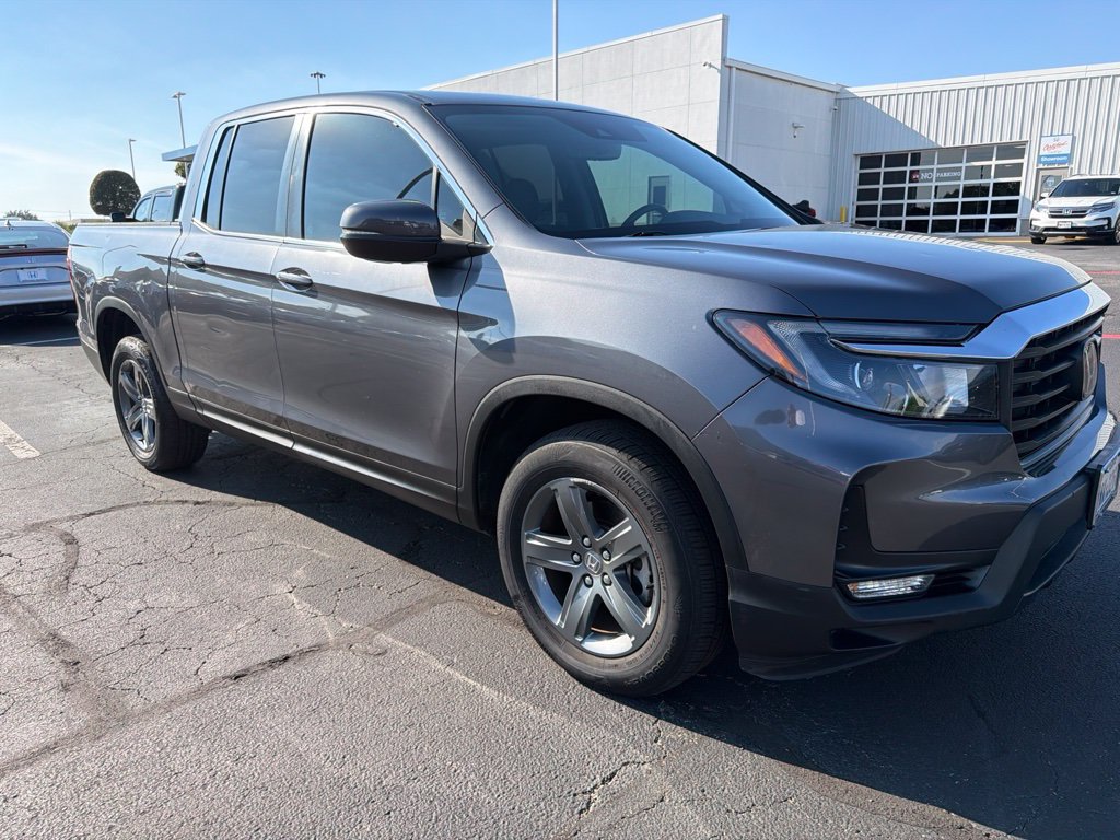 Certified 2023 Honda Ridgeline RTL image 11