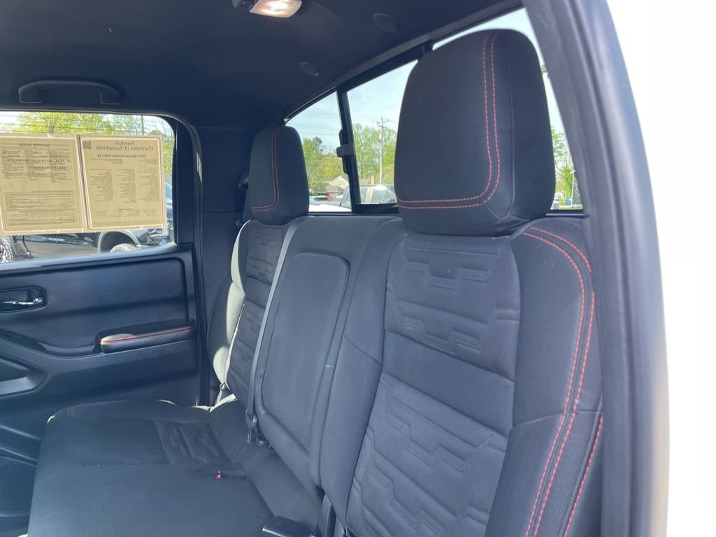 Used 2025 Nissan Frontier PRO-4X AWD/4WD image 39