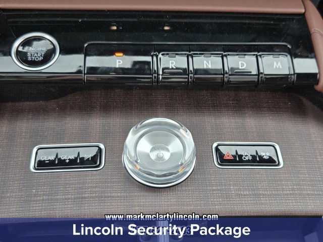 New 2026 Lincoln Navigator Reserve AWD/4WD image 21