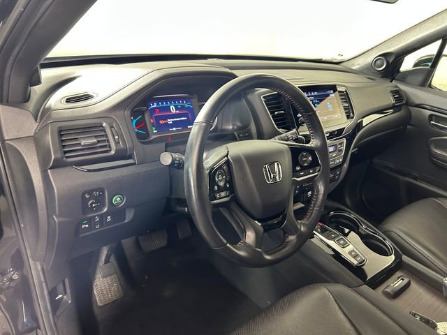 Used 2021 Honda Pilot Black Edition image 14
