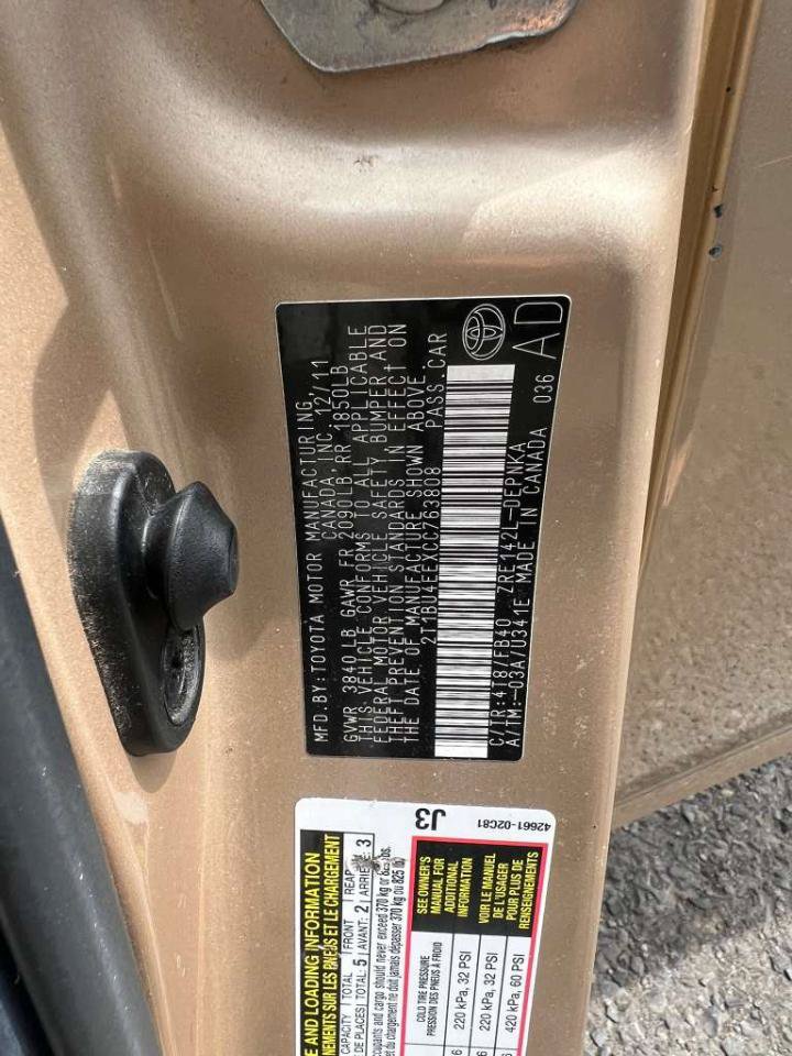 Used 2012 Toyota Corolla LE FWD image 32