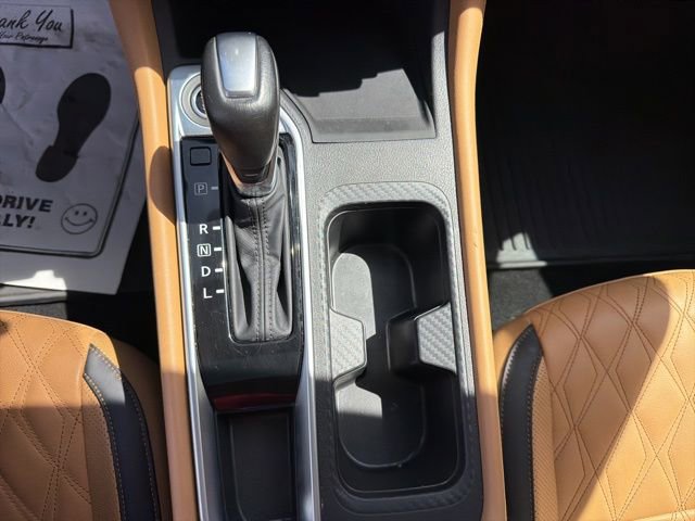 Used 2025 Nissan Sentra SV w/ SV Premium Package FWD image 18