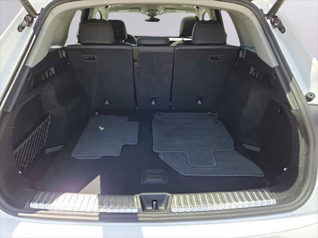 Certified 2025 Audi Q5 Premium w/ Convenience Package AWD/4WD image 34