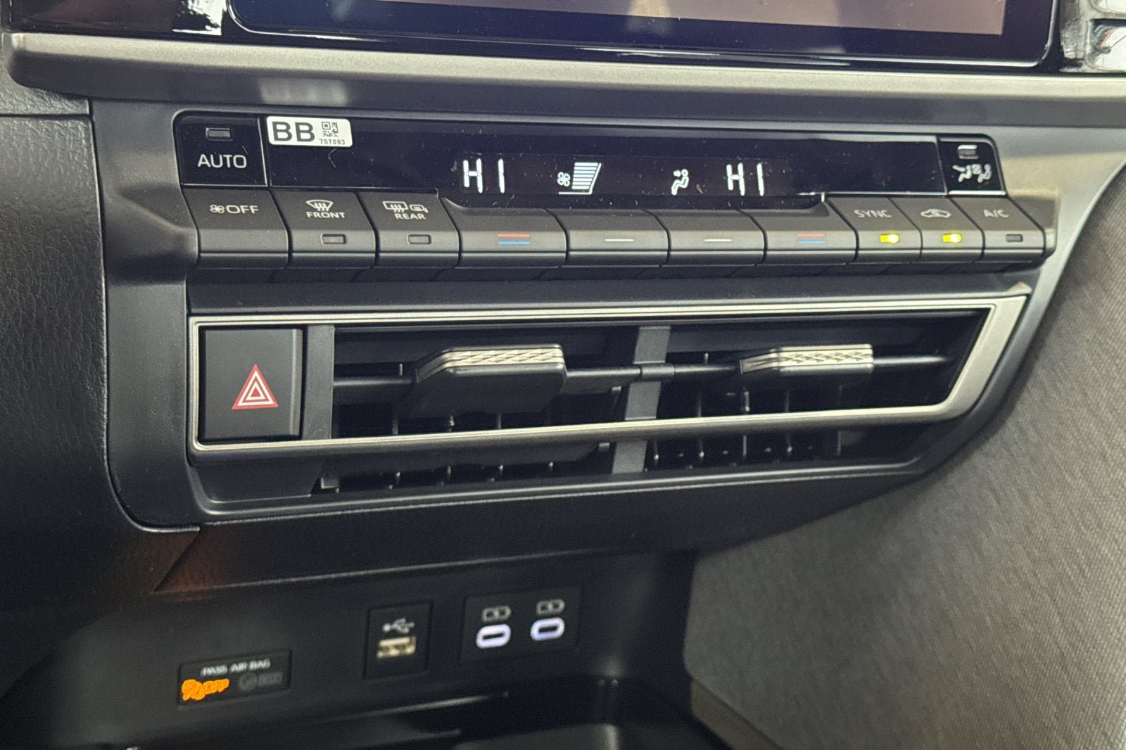 New 2026 Toyota Camry LE FWD image 22