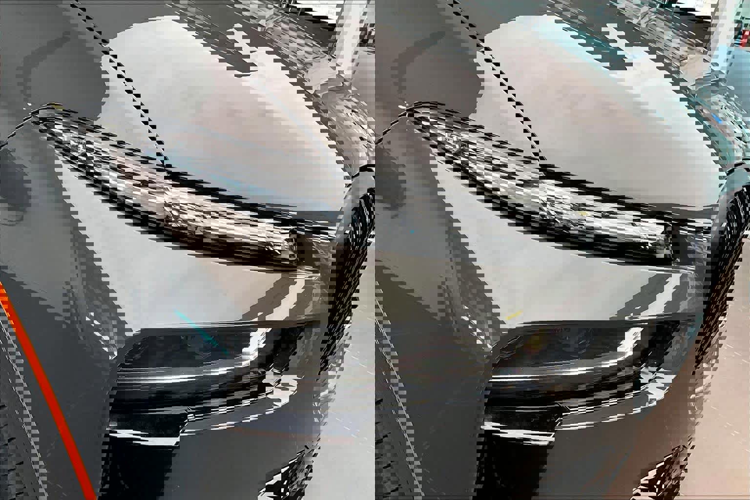 Used 2025 BMW X7 M60i image 27