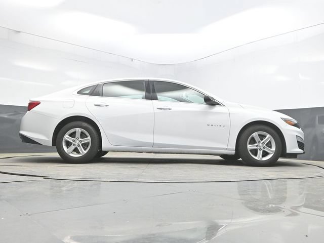 Used 2019 Chevrolet Malibu LS FWD image 40