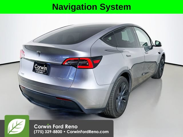 Used 2024 Tesla Model Y Long Range AWD/4WD image 7