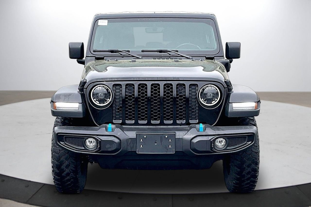 Certified 2023 Jeep Wrangler Unlimited w/ Cold Weather Group image 3