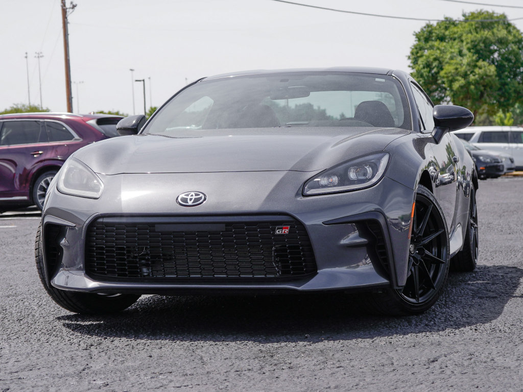 Used 2025 Toyota GR86 Premium RWD image 1