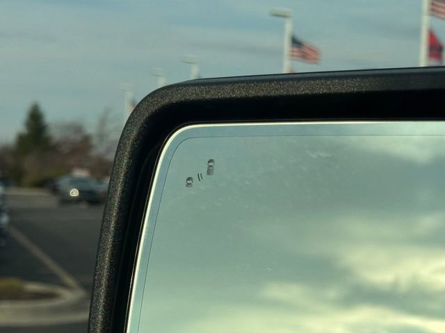 New 2025 Ford F150 Lightning Platinum AWD/4WD image 31