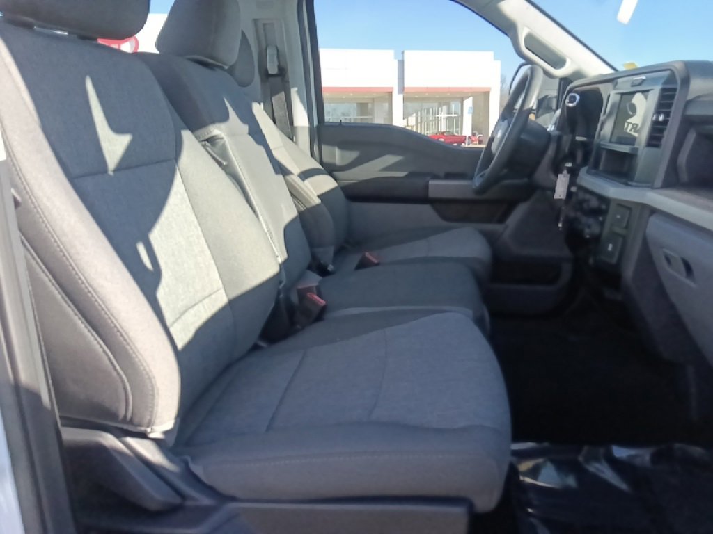 Used 2025 Ford F350 XL w/ STX Appearance Package image 28