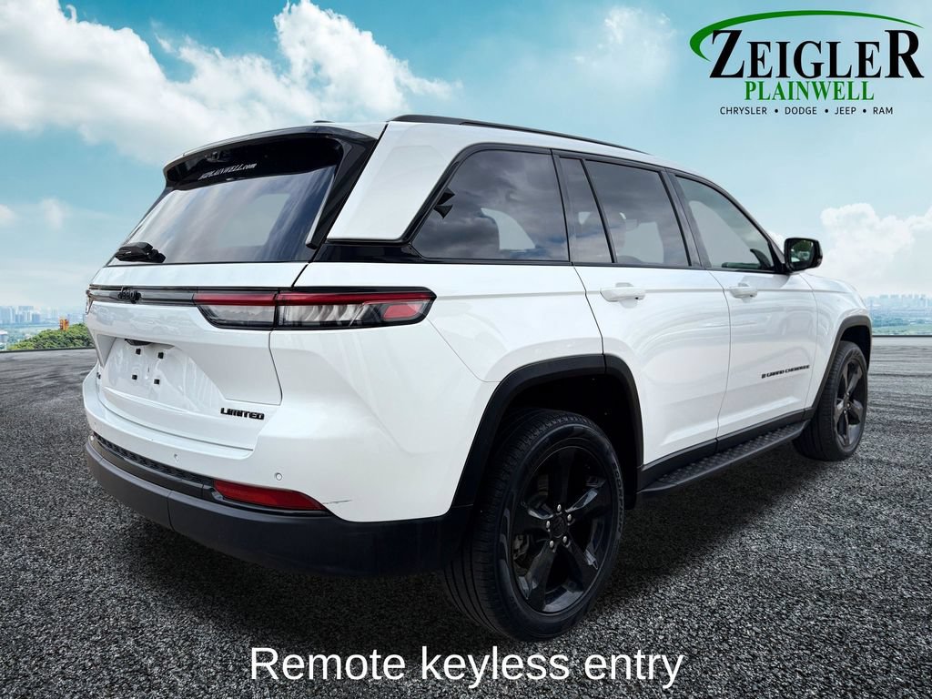 Used 2024 Jeep Grand Cherokee Limited w/ Luxury Tech Group II AWD/4WD image 6