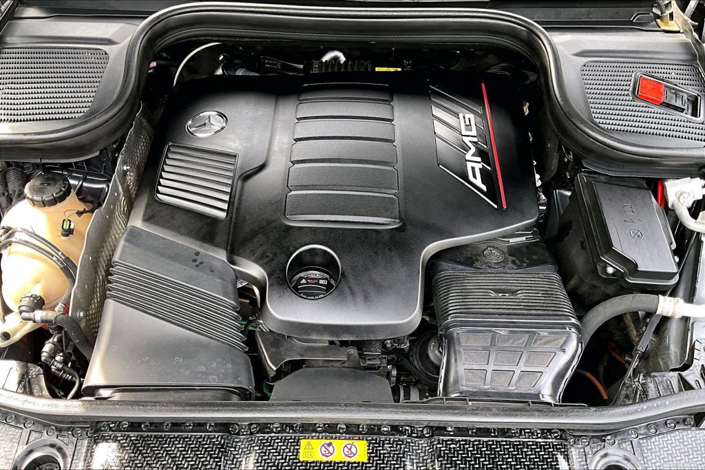 Certified 2024 Mercedes-Benz GLE 53 AMG 4MATIC image 34