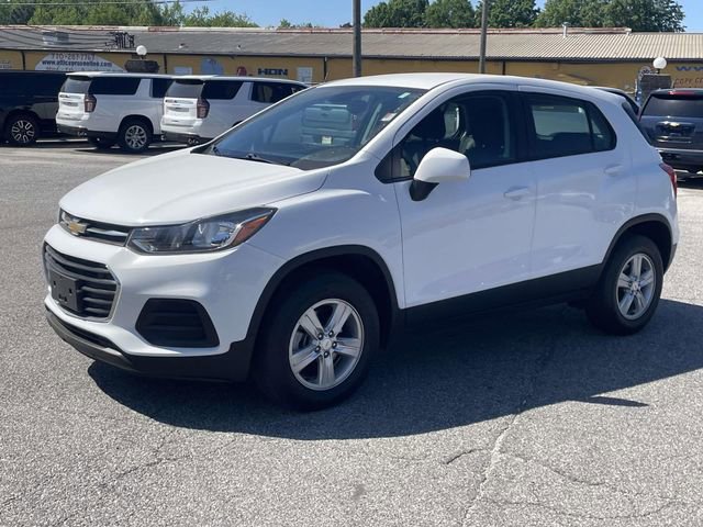 Used 2022 Chevrolet Trax LS AWD/4WD image 9