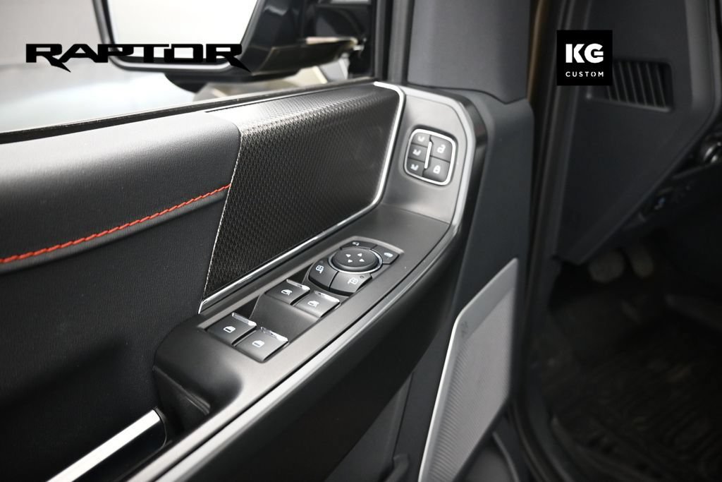Used 2024 Ford F150 Raptor AWD/4WD image 9