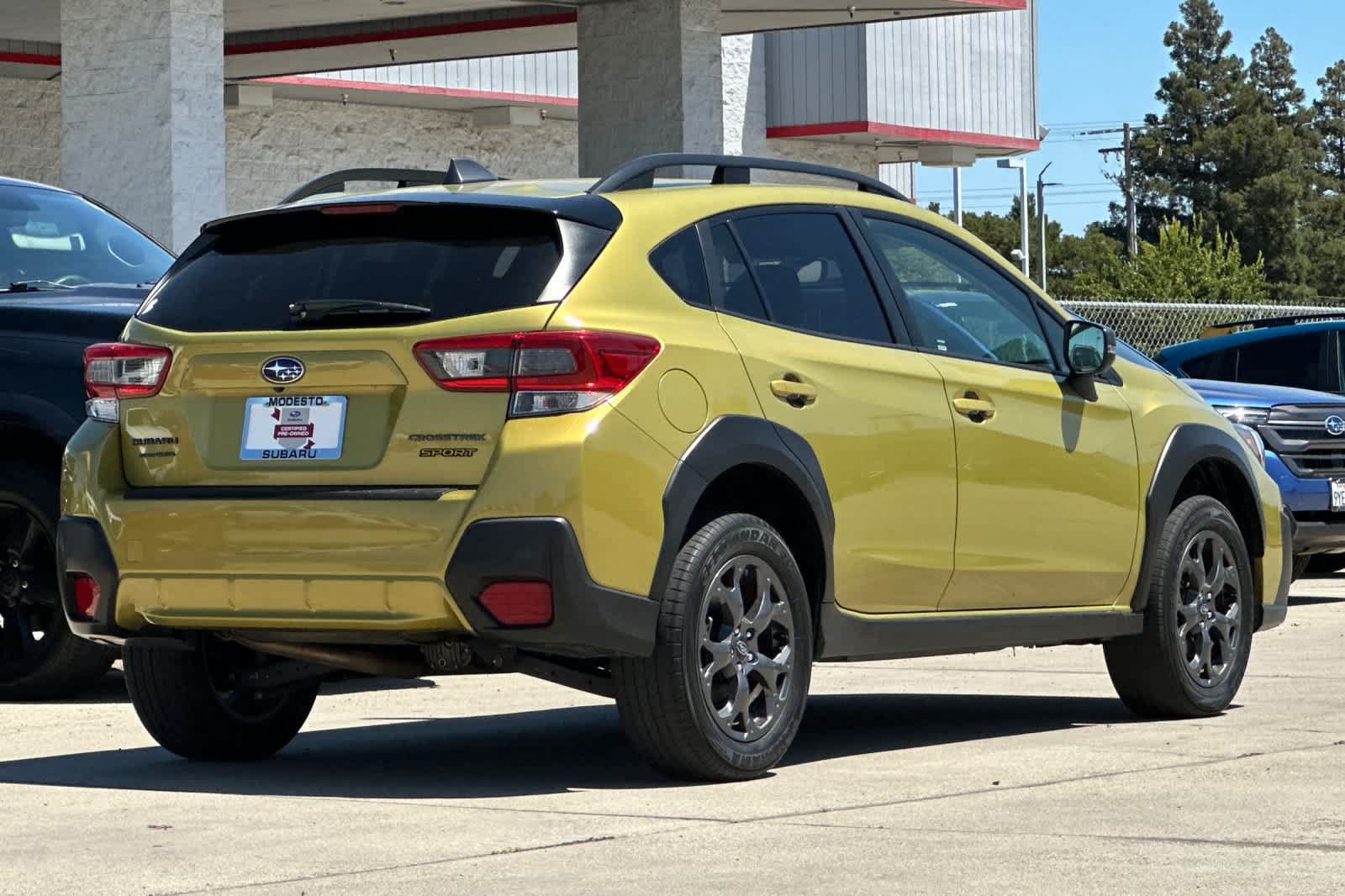 Certified 2021 Subaru Crosstrek 2.5i Sport w/ Moonroof Package AWD/4WD image 3