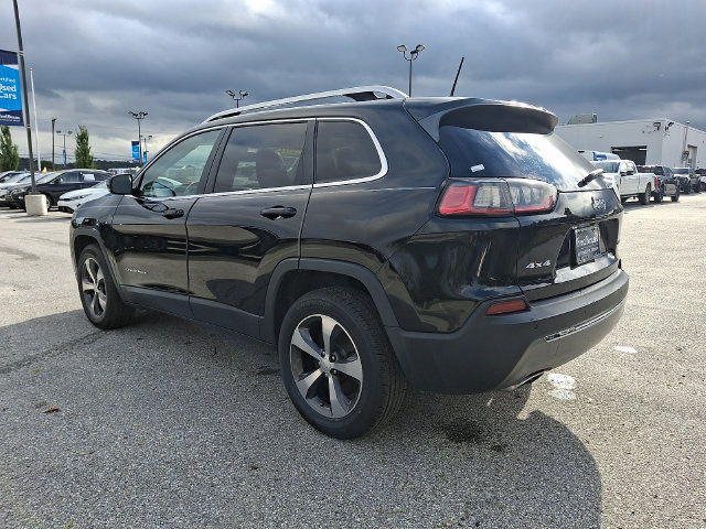 Used 2019 Jeep Cherokee Limited AWD/4WD image 7