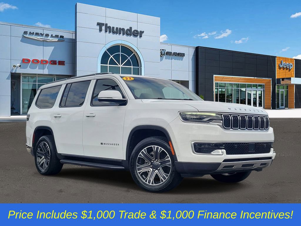 Used 2022 Jeep Wagoneer Series III w/ Flexible Seating Group RWD image 1